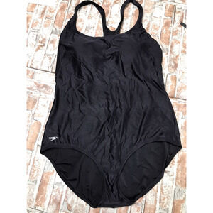 Speedo Women's Black One Piece Bathing Suit Swim Suit Plus Sz 22 Lightly Padded